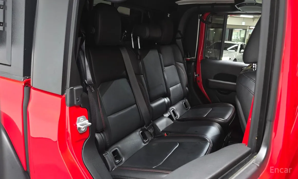 Фото 12 - Jeep Gladiator