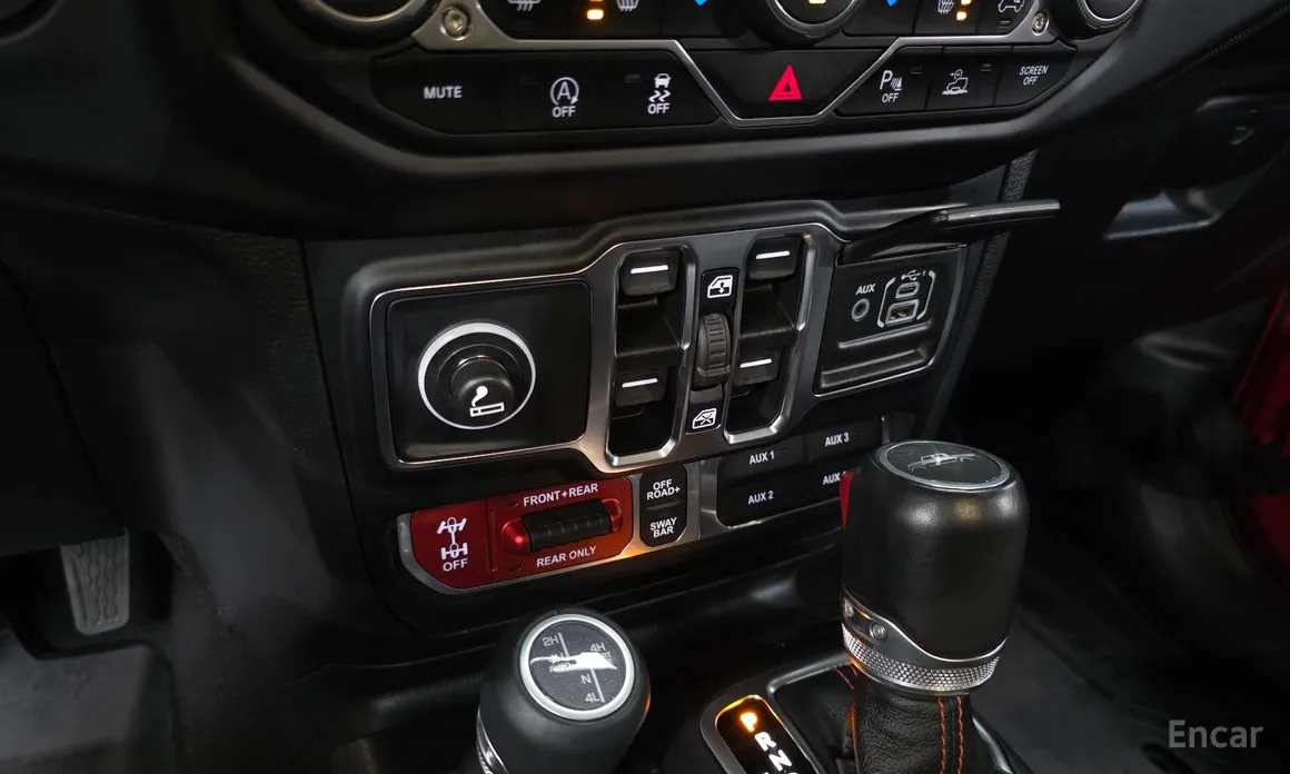 Фото 18 - Jeep Gladiator