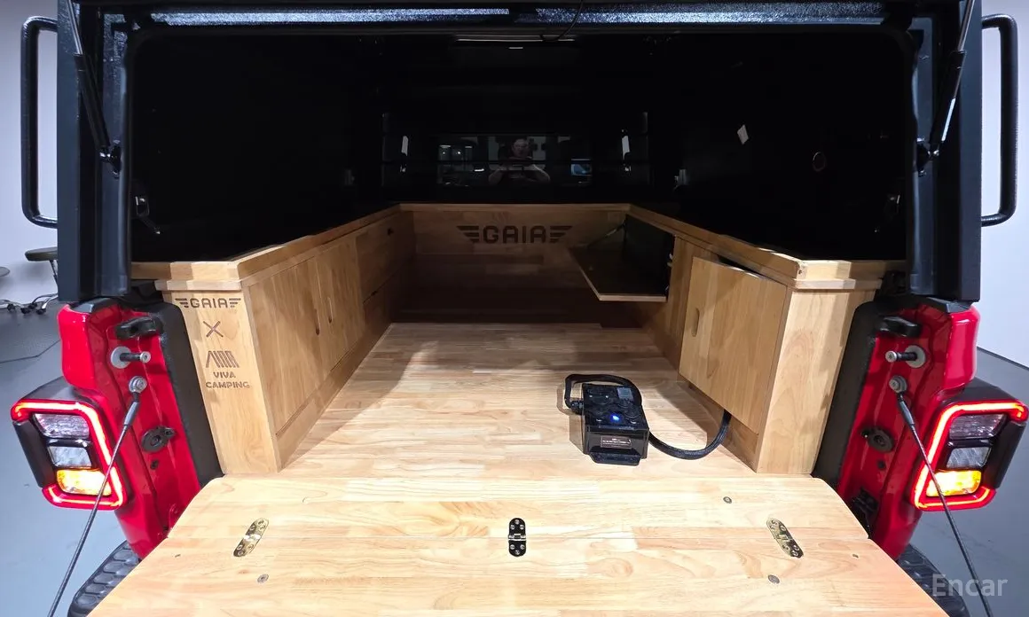 Фото 20 - Jeep Gladiator