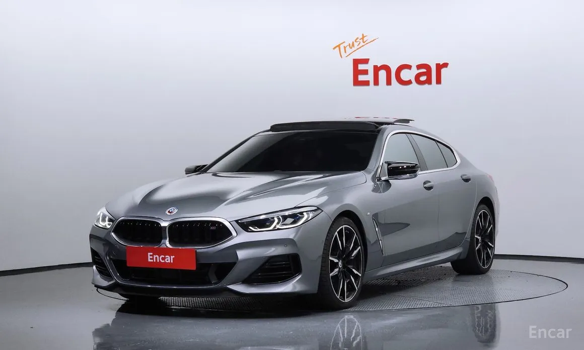 Фото 1 - BMW 8 Series