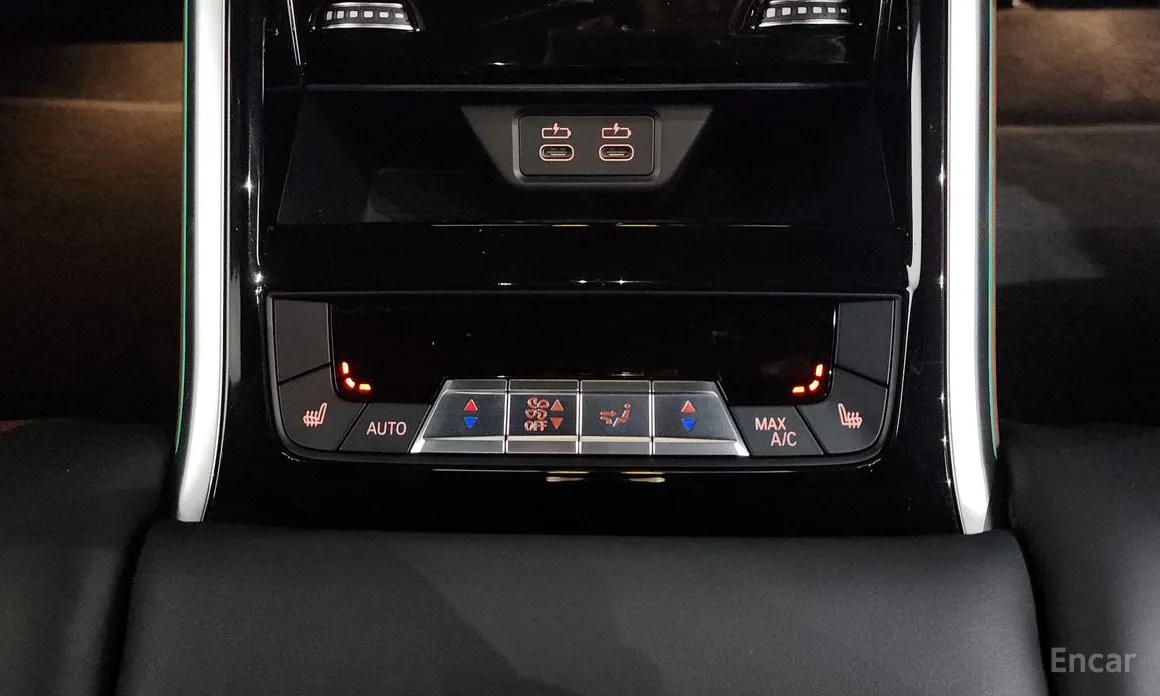 Фото 19 - BMW 8 Series