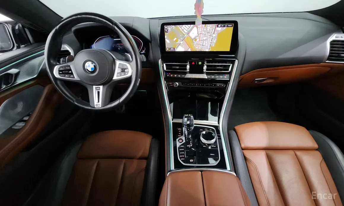 Фото 7 - BMW 8 Series