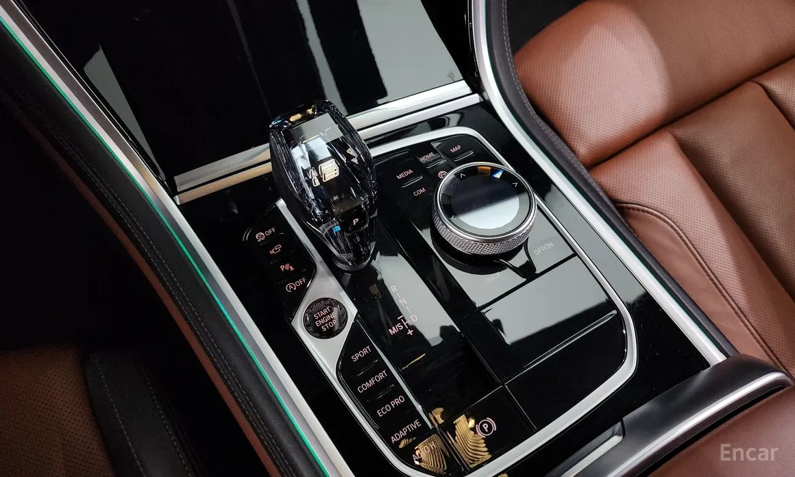 Фото 9 - BMW 8 Series