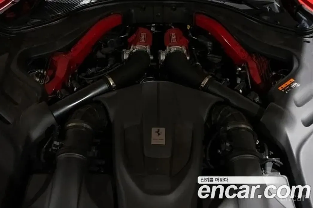 Фото 5 - Ferrari Roma