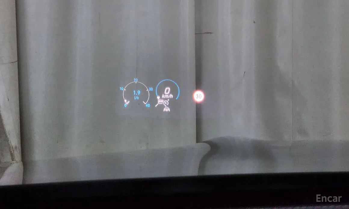 Фото 17 - Mercedes-Benz E-Class