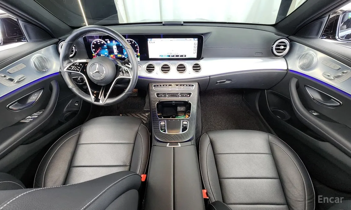 Фото 7 - Mercedes-Benz E-Class