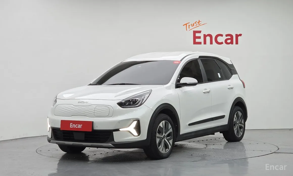 Фото 3 - Kia Niro