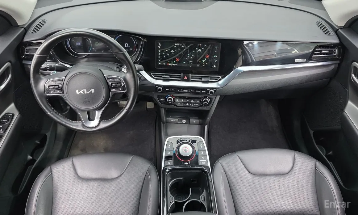 Фото 7 - Kia Niro