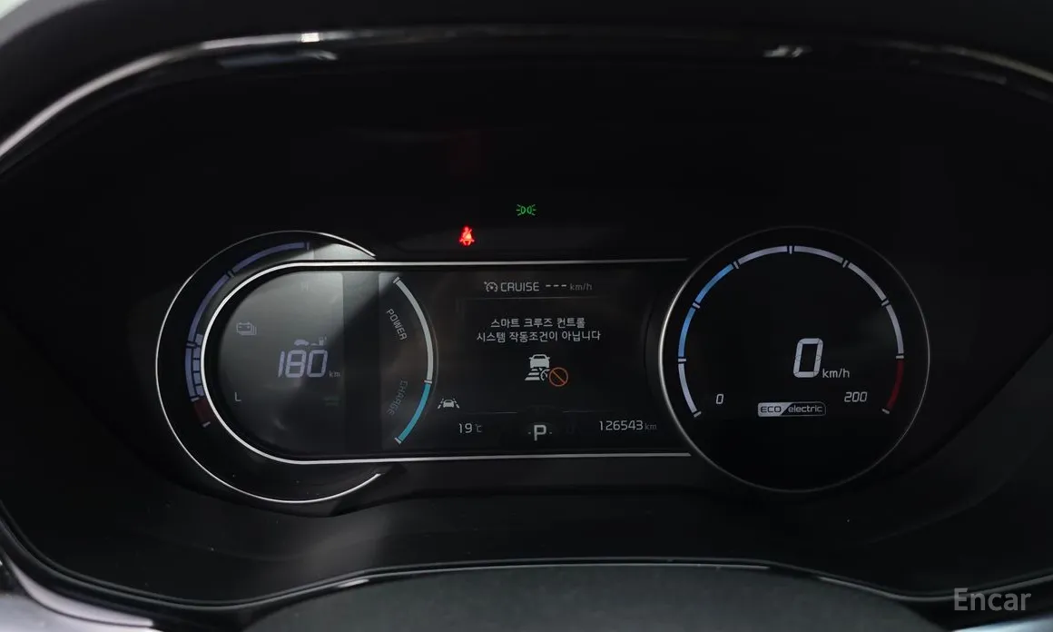 Фото 8 - Kia Niro