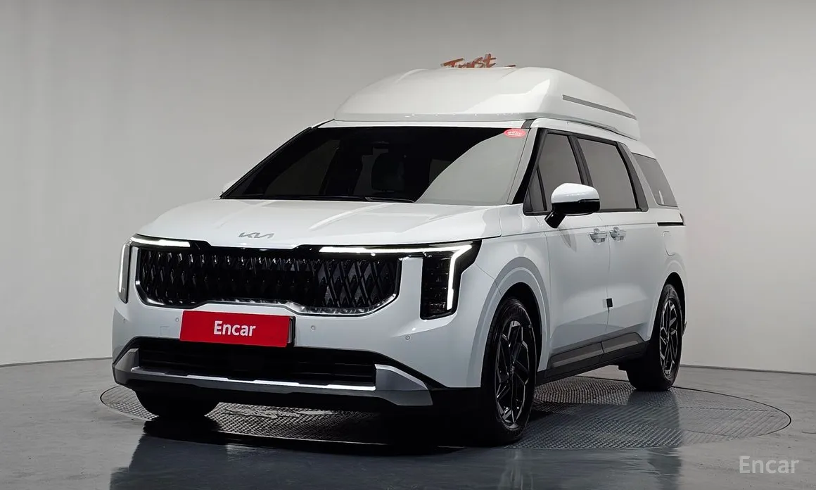 Фото 1 - Kia Carnival