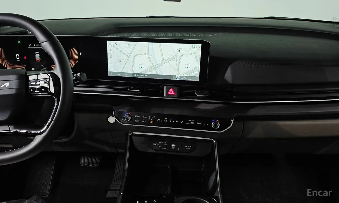 Фото 14 - Kia Carnival