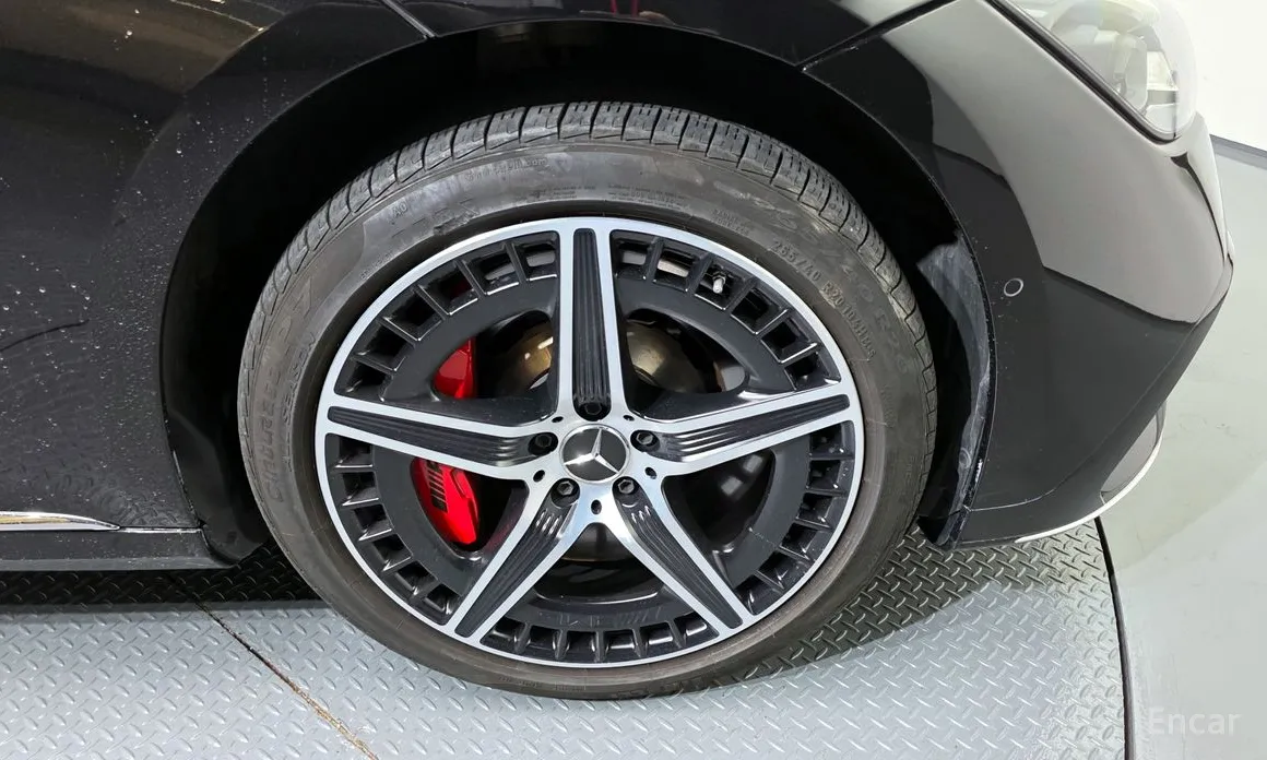 Фото 5 - Mercedes-Benz EQE