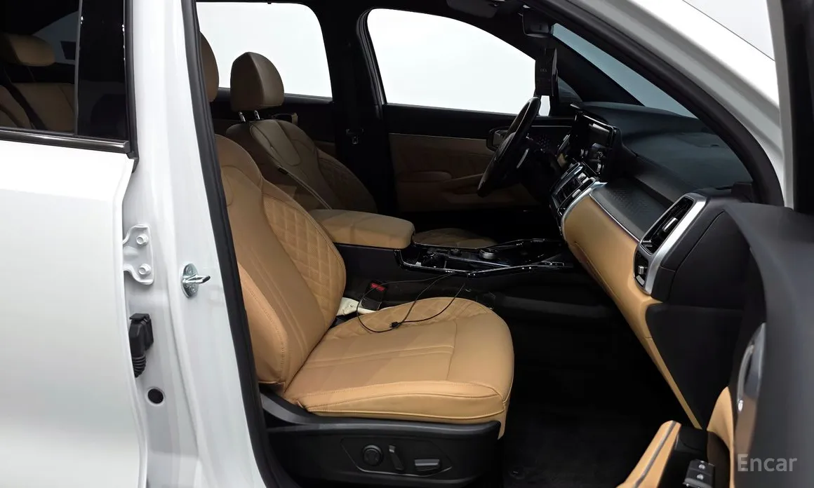 Фото 11 - Kia Sorento