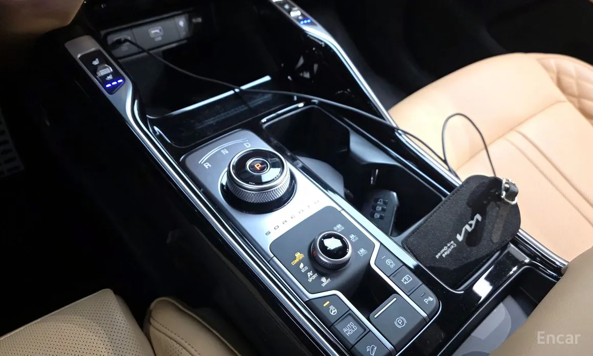 Фото 9 - Kia Sorento