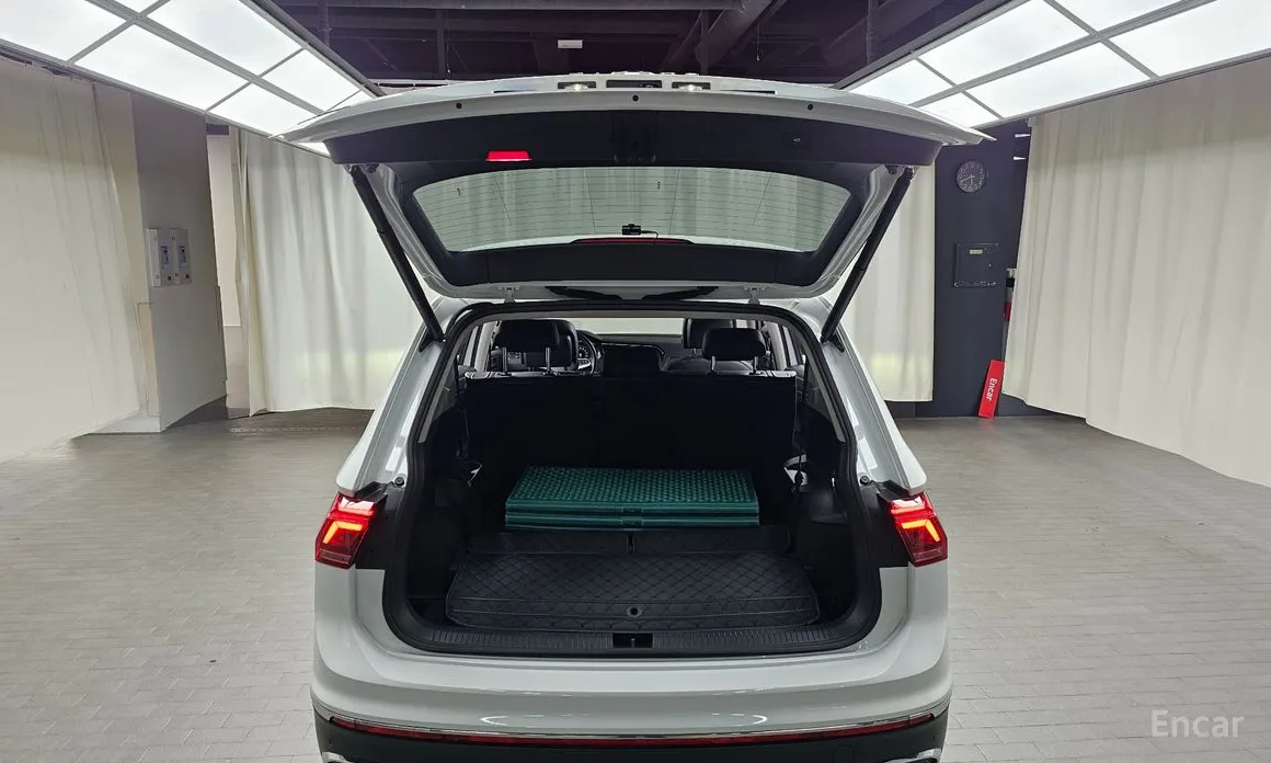 Фото 20 - Volkswagen Tiguan