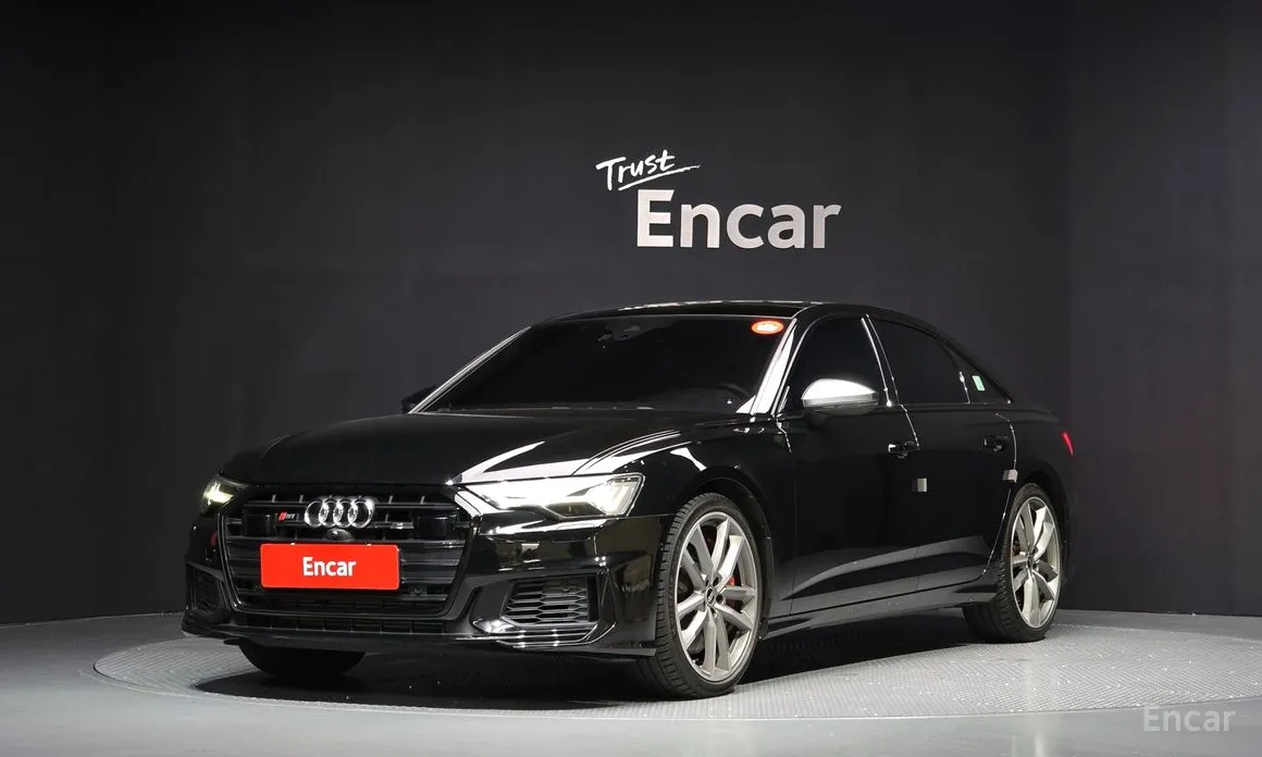 Фото 1 - Audi S6