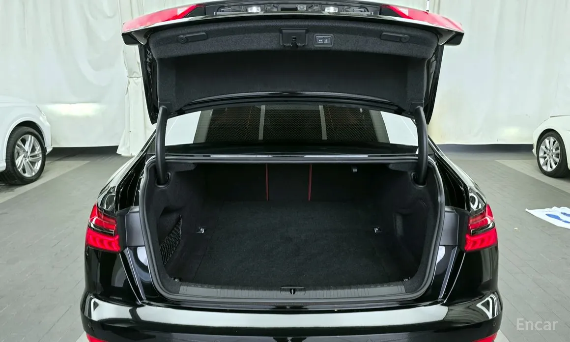 Фото 20 - Audi S6