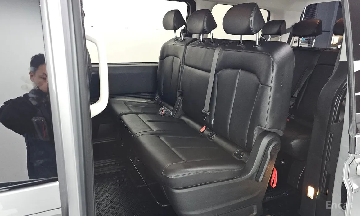 Фото 12 - Hyundai Staria