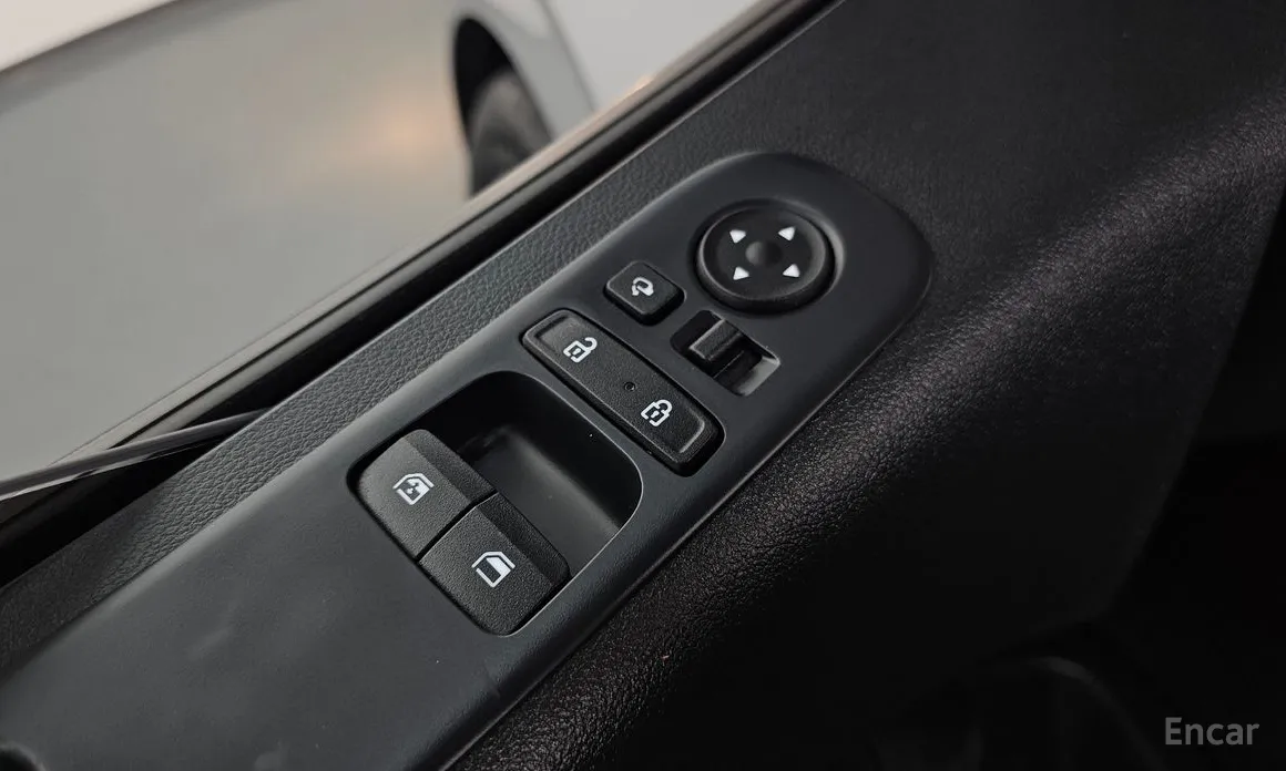 Фото 17 - Hyundai Staria