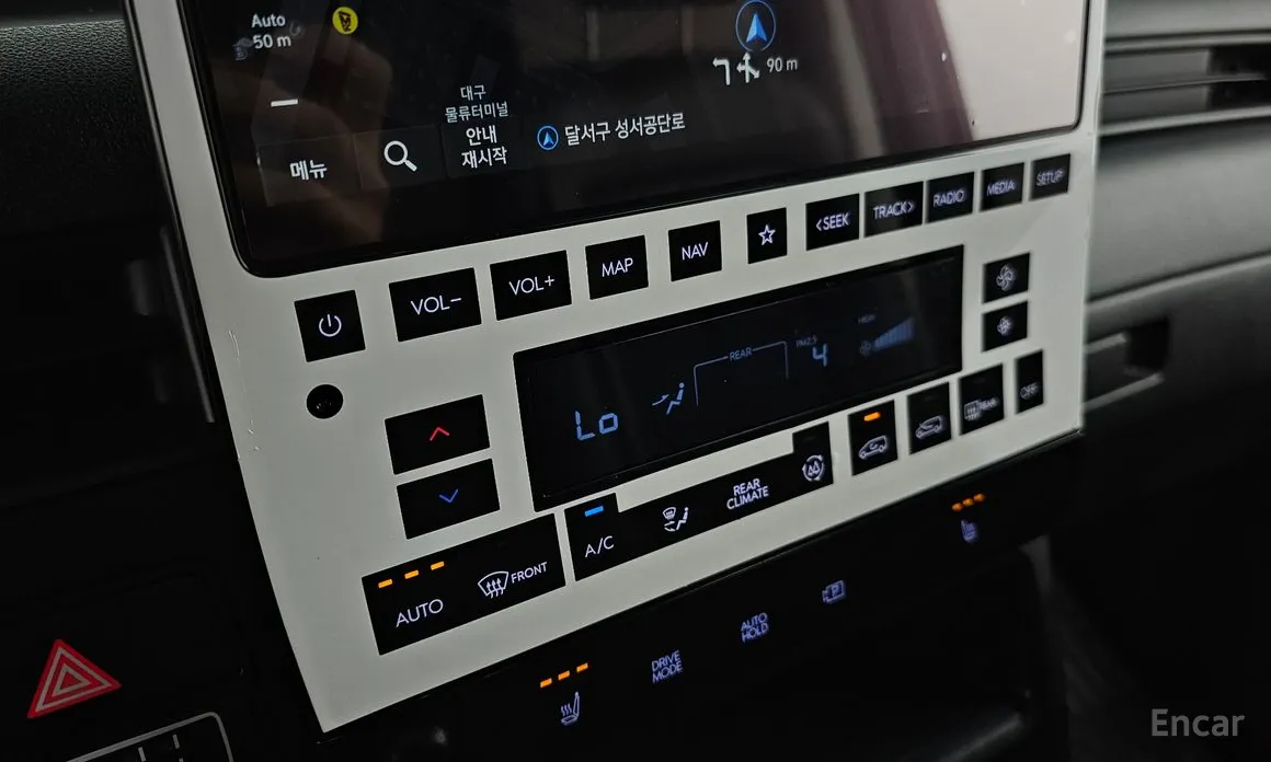 Фото 18 - Hyundai Staria