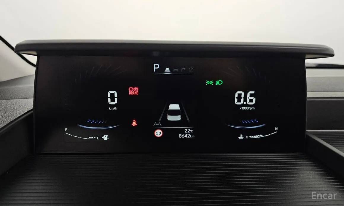 Фото 8 - Hyundai Staria