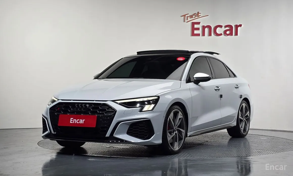 Фото 1 - Audi S3