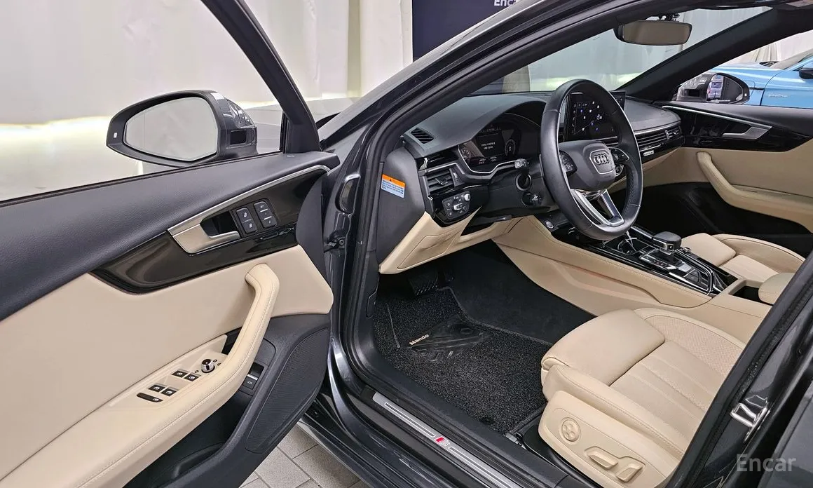 Фото 10 - Audi A4