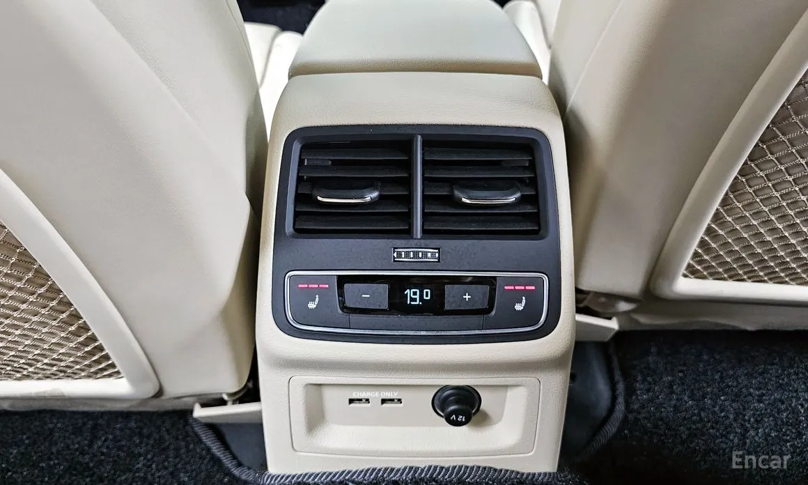 Фото 18 - Audi A4