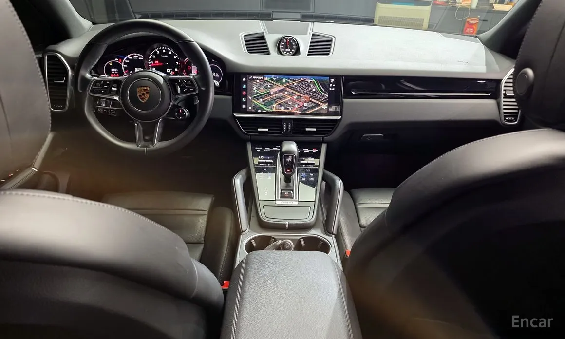 Фото 7 - Porsche Cayenne