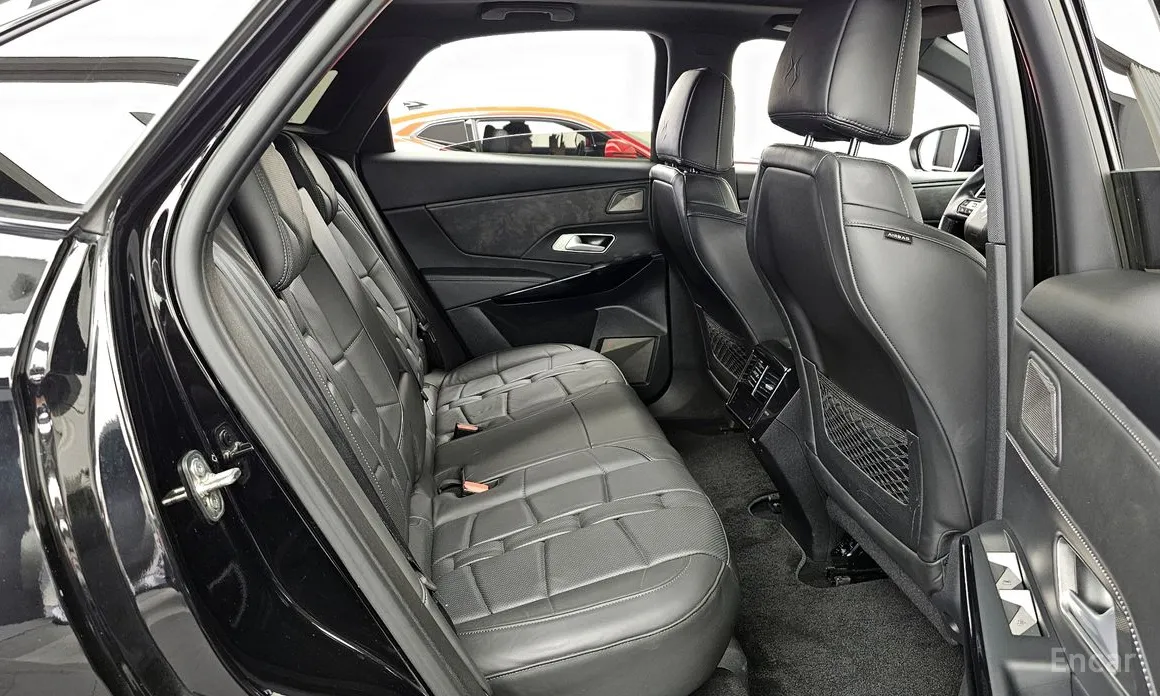 Фото 12 - Citroen DS7