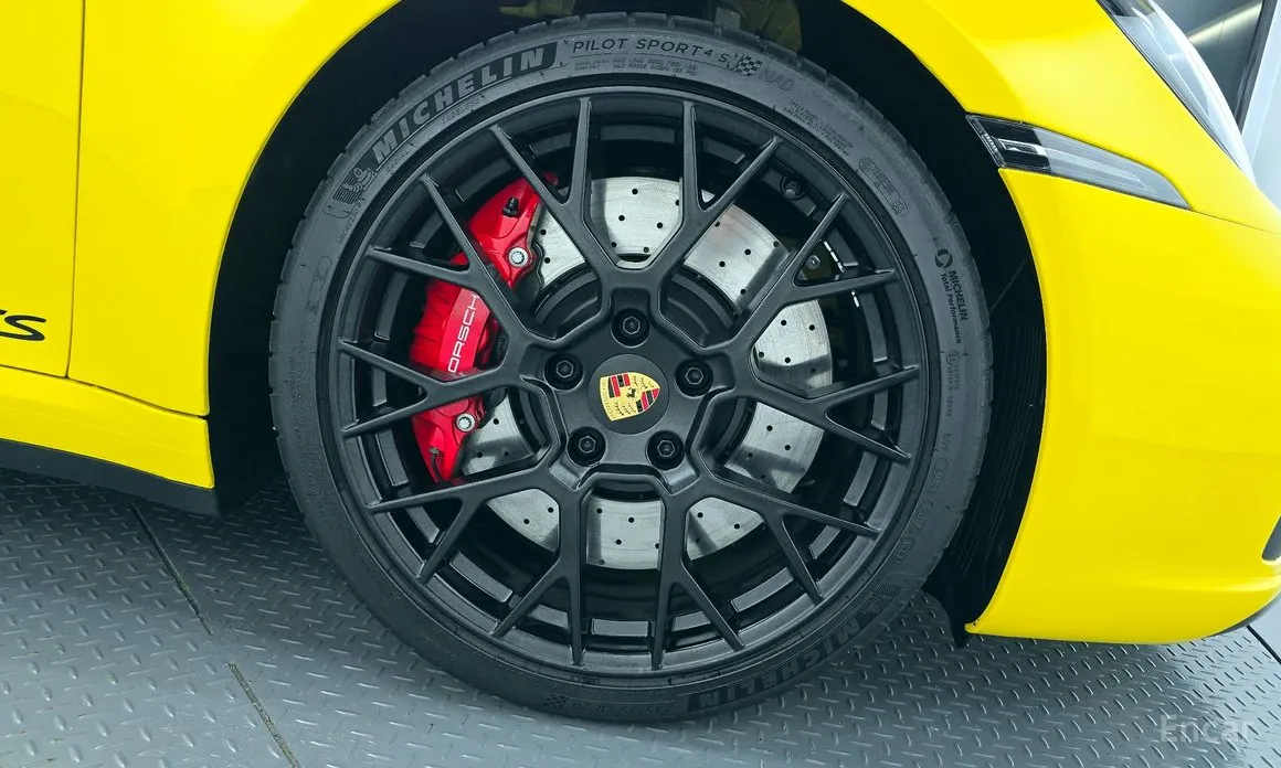 Фото 5 - Porsche 911