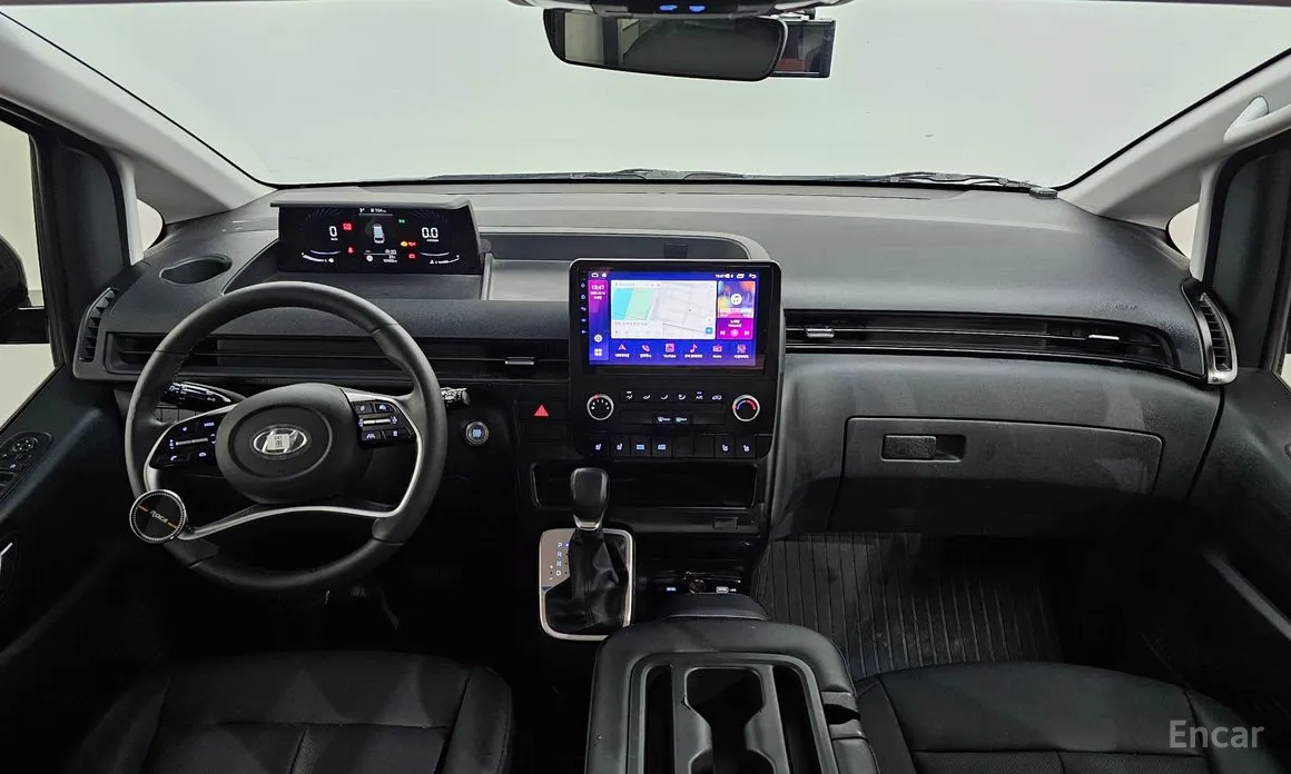 Фото 7 - Hyundai Staria