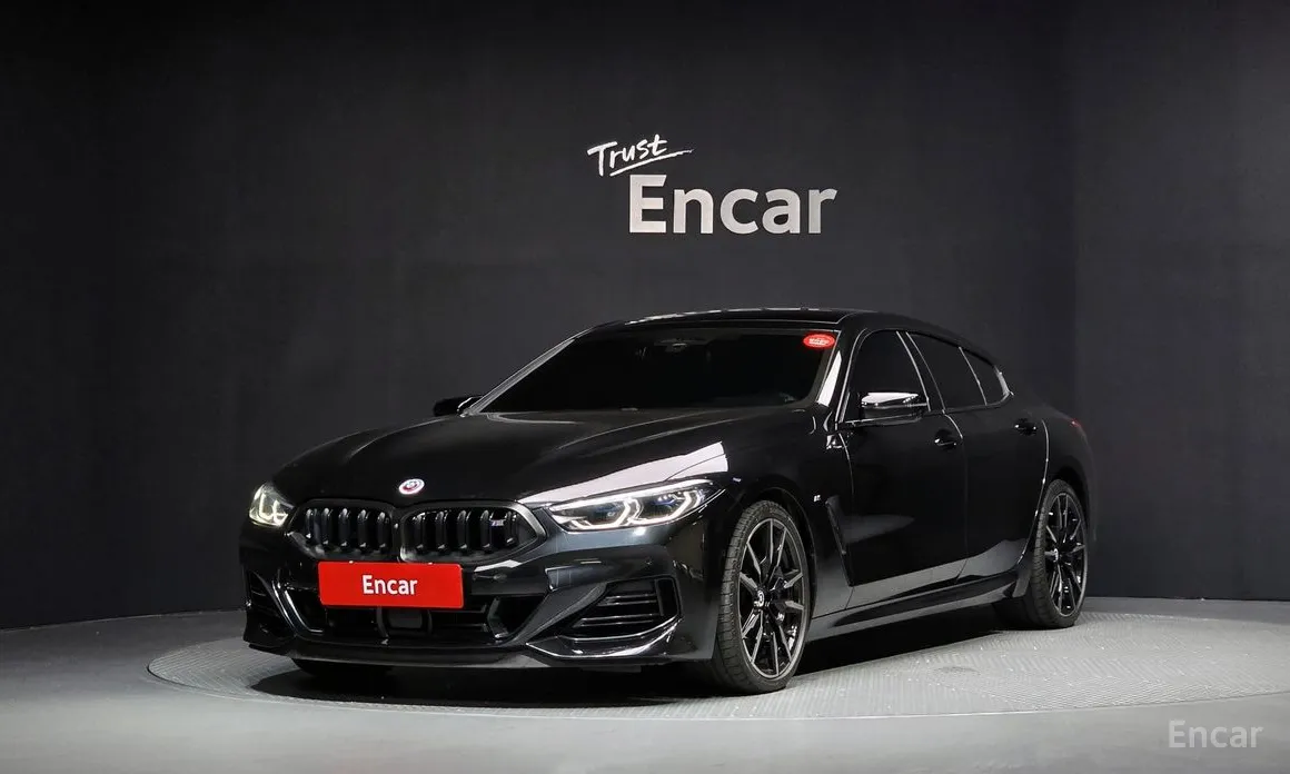 Фото 1 - BMW 8 Series