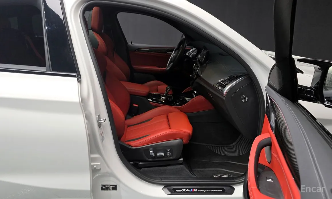 Фото 11 - BMW X4 M