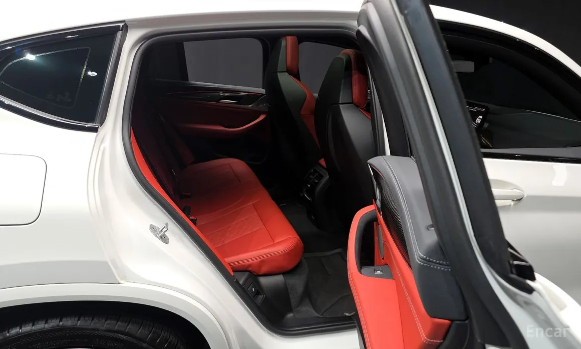 Фото 12 - BMW X4 M