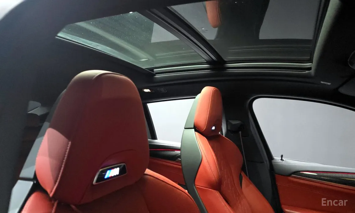 Фото 17 - BMW X4 M