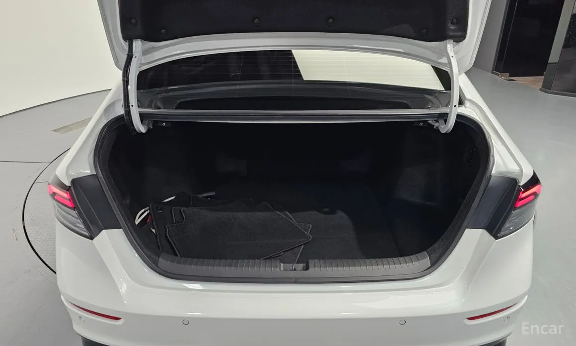 Фото 20 - Honda Accord