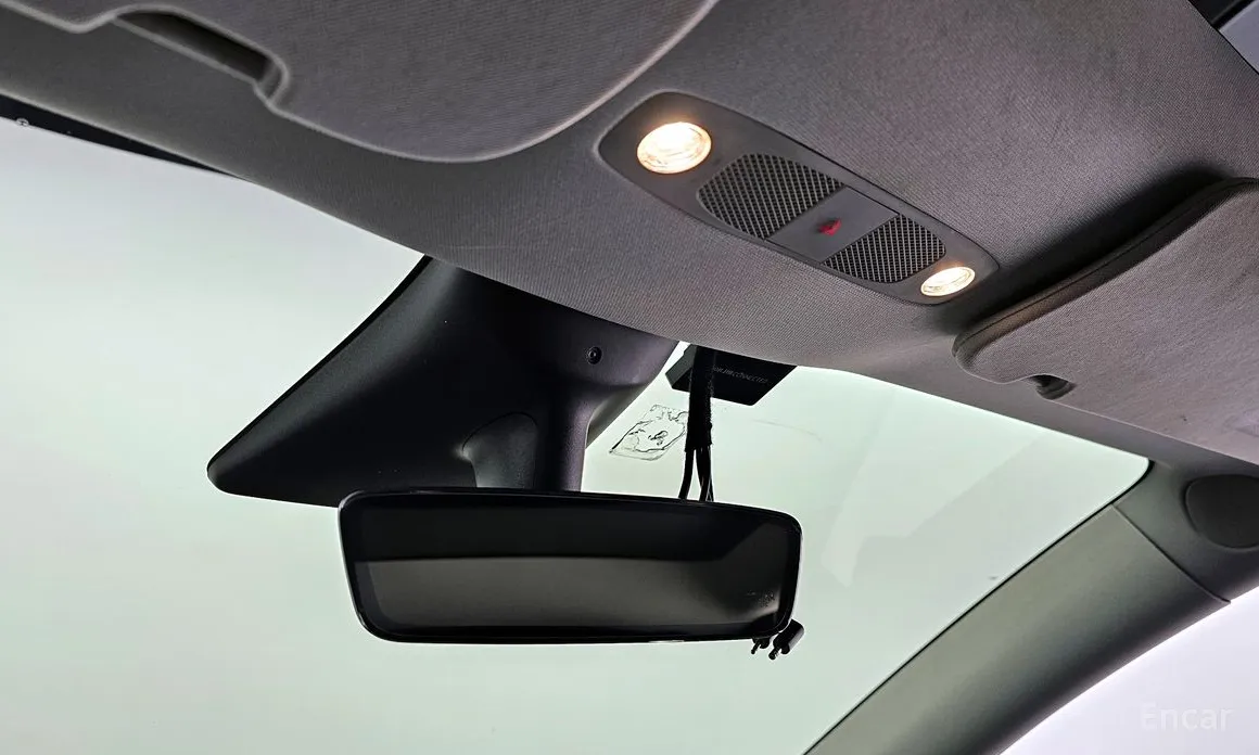 Фото 16 - Tesla Model Y