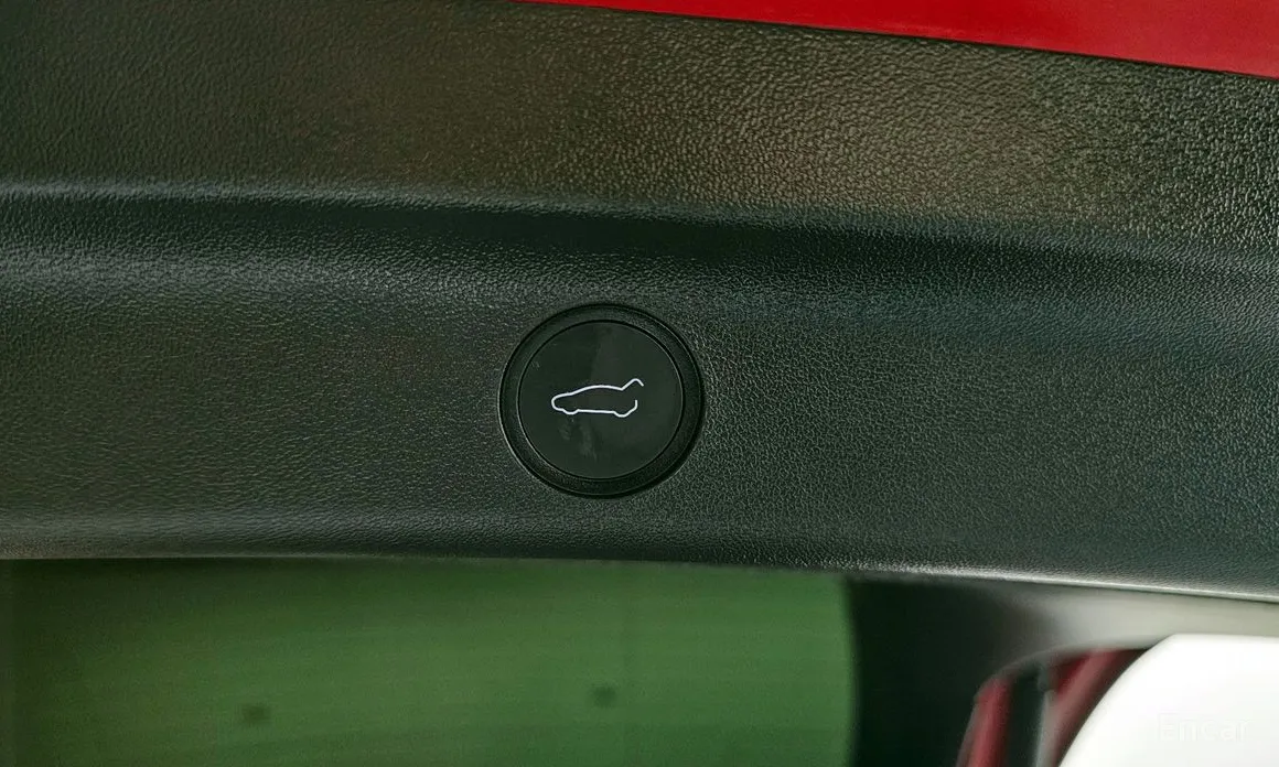 Фото 20 - Tesla Model Y