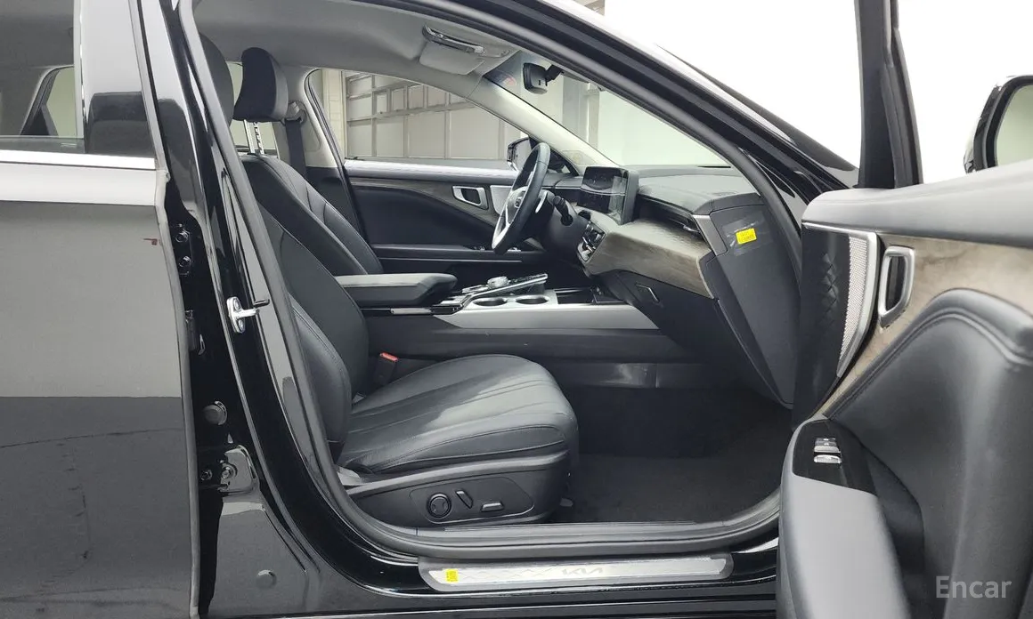 Фото 11 - Kia K8