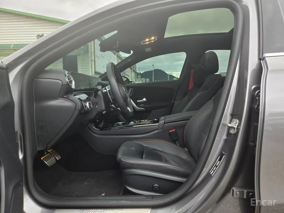 Фото 13 - Mercedes-Benz A-Class