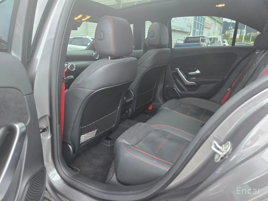 Фото 16 - Mercedes-Benz A-Class