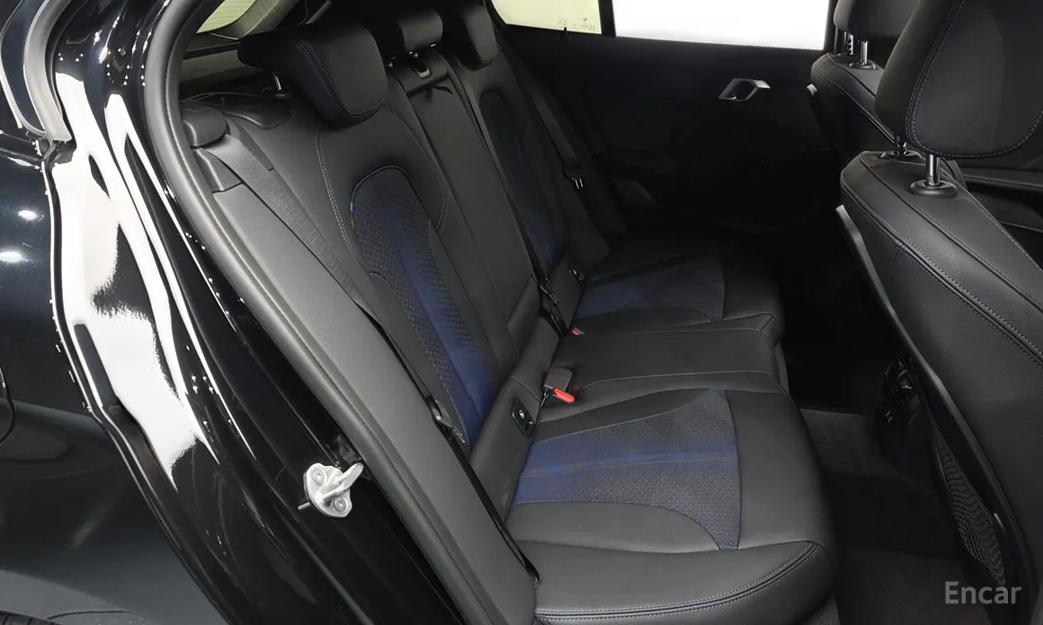 Фото 11 - BMW 1 Series