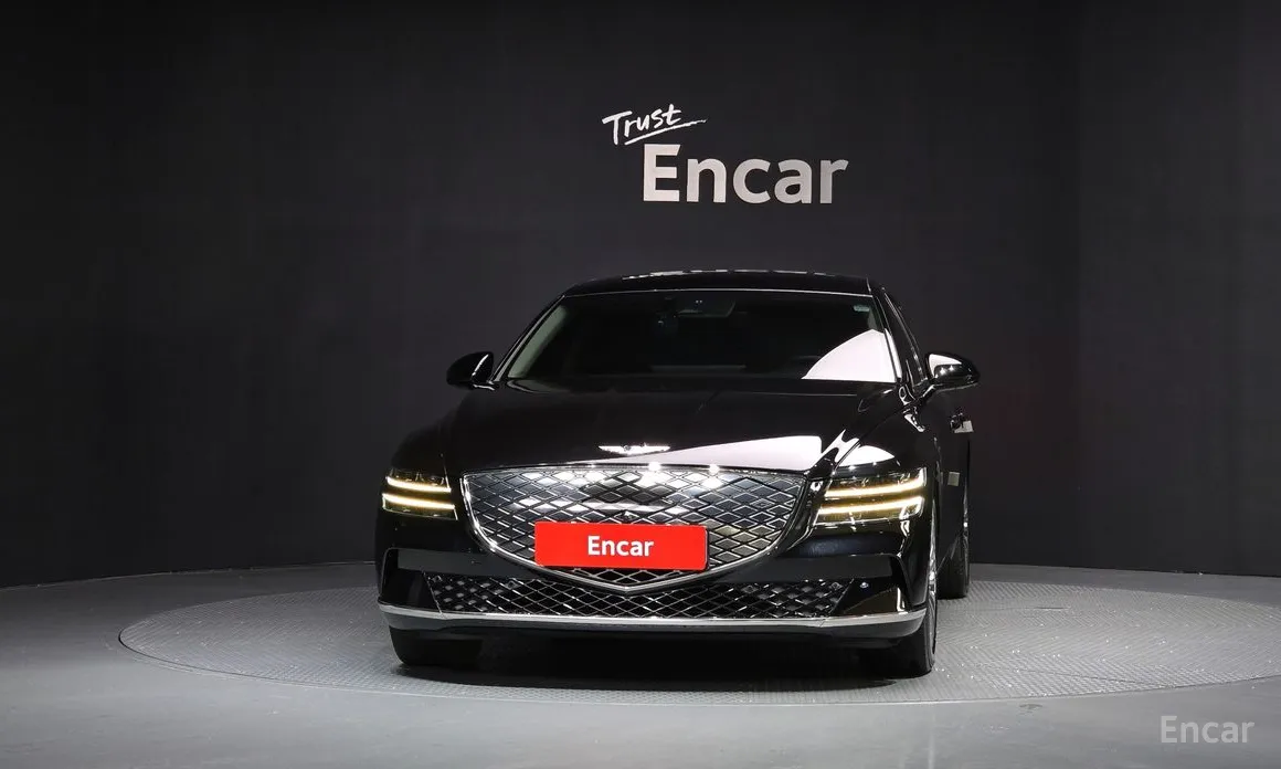 Фото 3 - Genesis G80