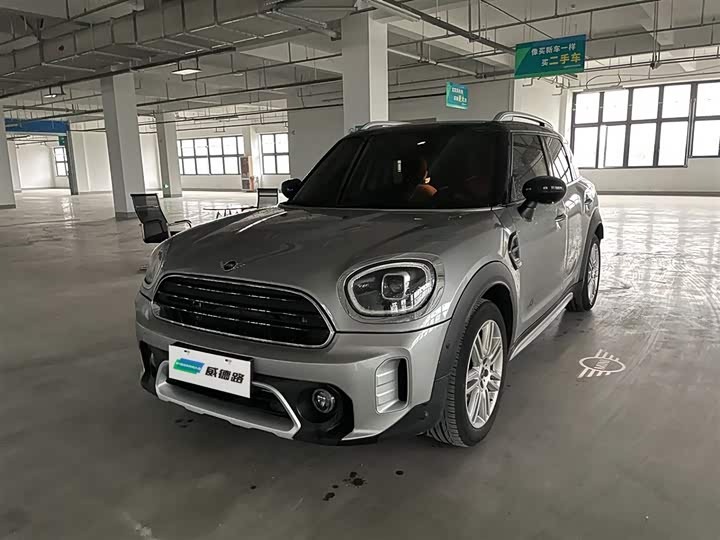 Фото 1 - Mini Countryman