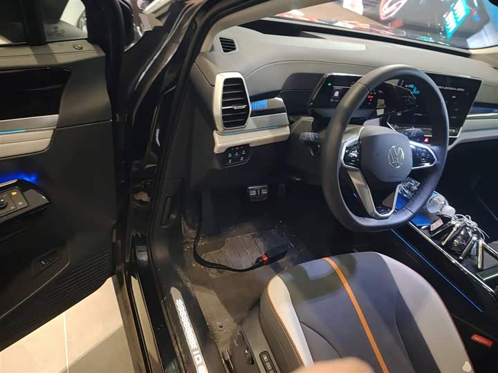 Фото 16 - Volkswagen ID.6 Crozz