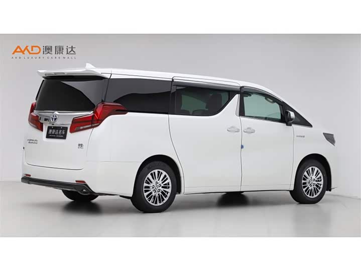 Фото 3 - Toyota Alphard