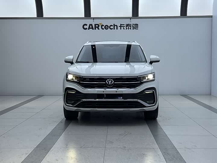 Фото 2 - Volkswagen Tayron X