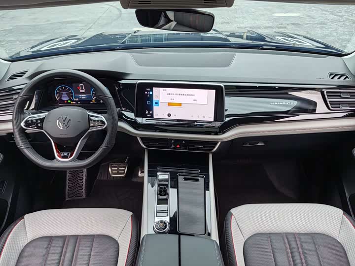 Фото 17 - Volkswagen Teramont X