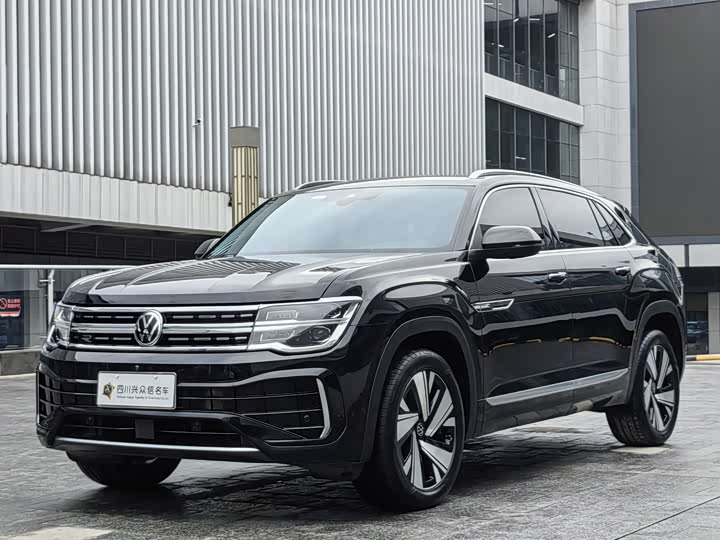 Фото 2 - Volkswagen Teramont X